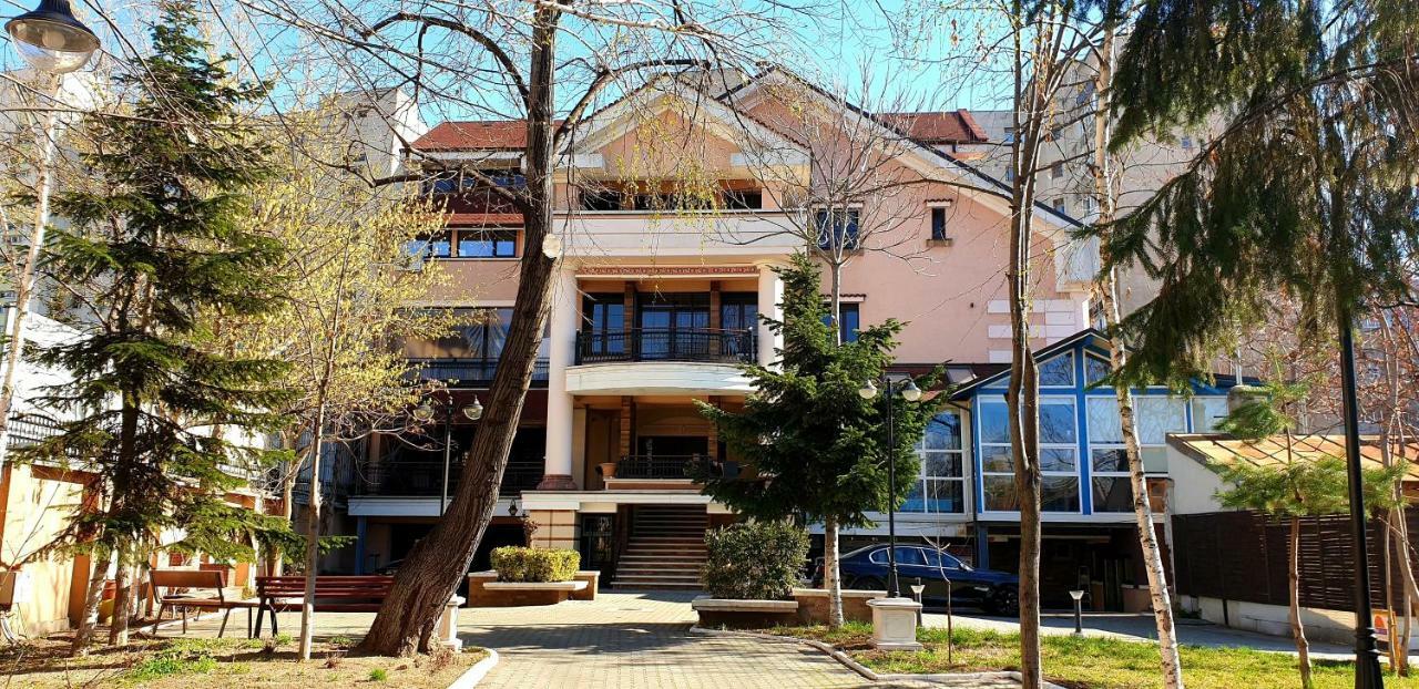 Francesca Residence Bucarest Esterno foto